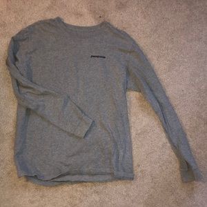 Patagonia long sleeve size M grey